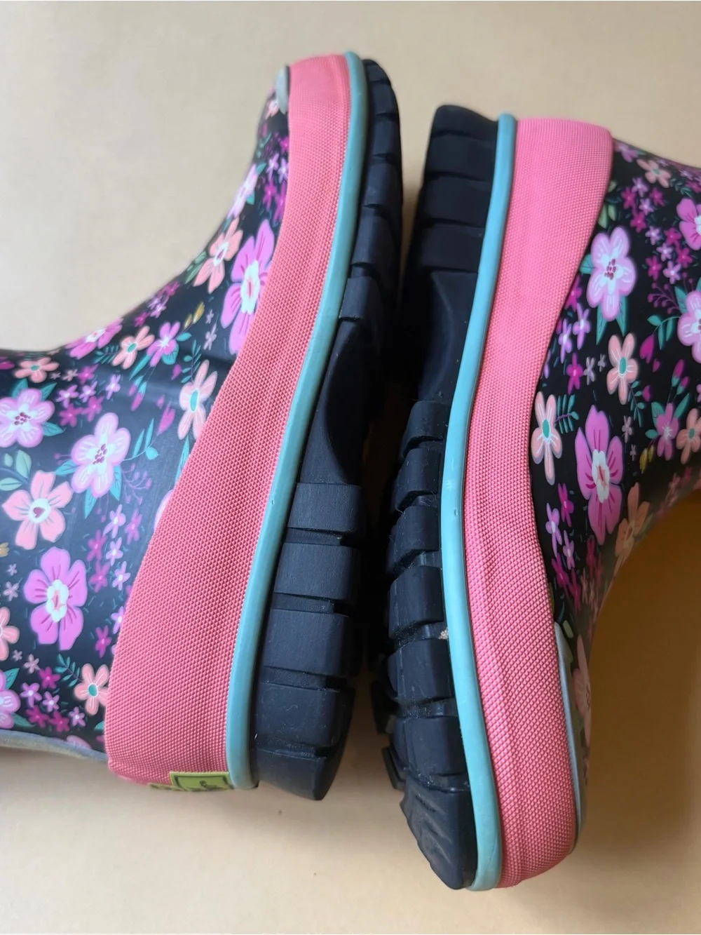 Western Chief Kids Winterprene Floral Black Boots Size 2/3 -30°F Girls Size 2/3